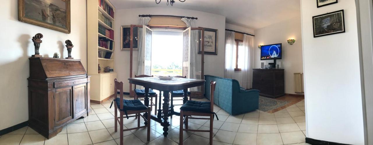 Appartement Stella Di Mare - Ampio Con Due Bagni - Fronte Mare Ostie