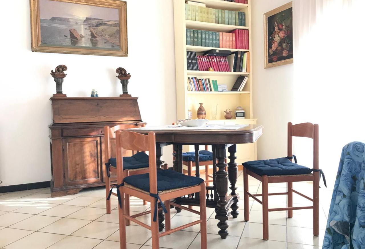 Appartement Stella Di Mare - Ampio Con Due Bagni - Fronte Mare Ostie