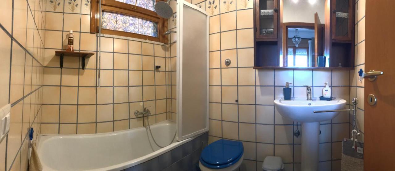 Appartement Stella Di Mare - Ampio Con Due Bagni - Fronte Mare Ostie